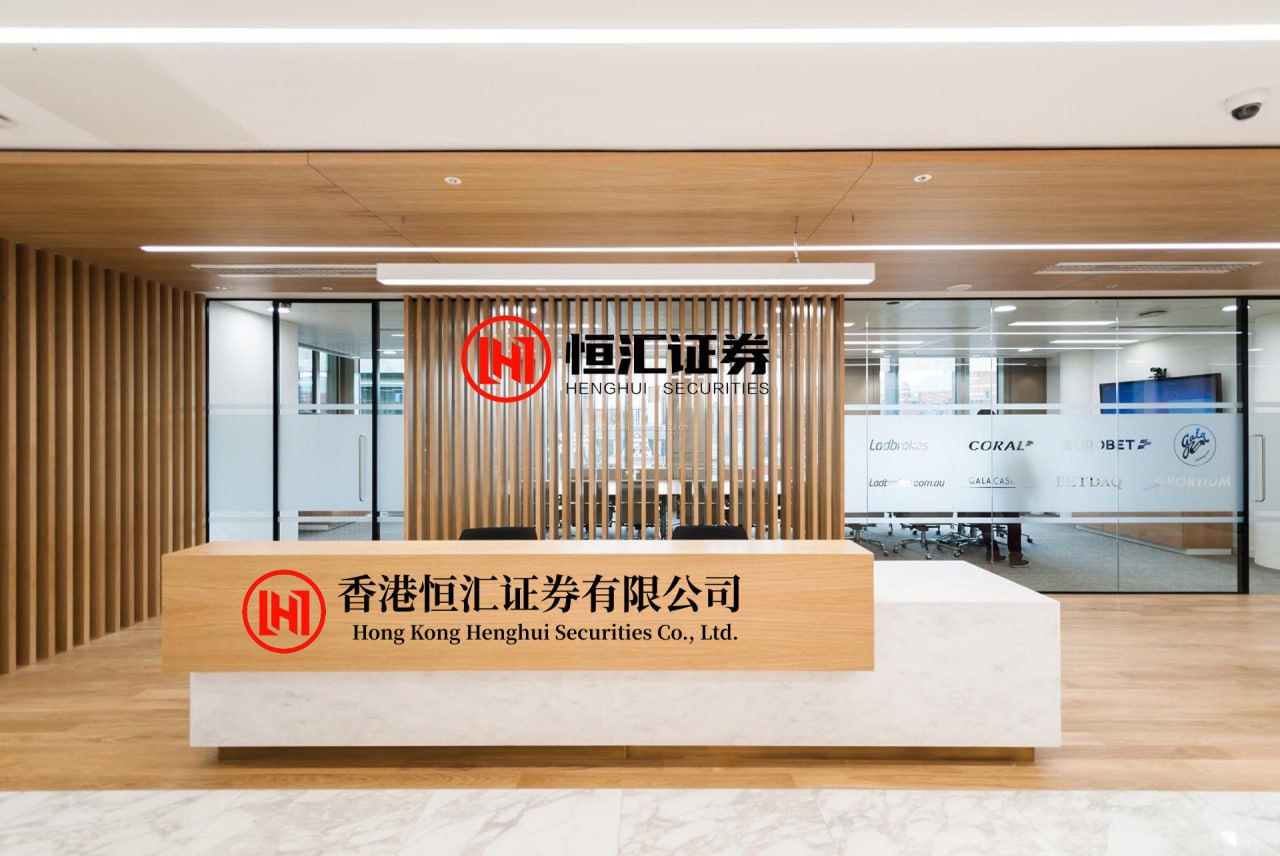 策略池 全镇连续举办4届“青超”，农村中小学为何能刮起“足球旋风”？